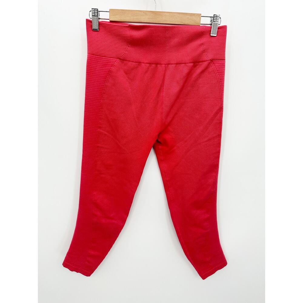 Aerie Womens Large Coral Pink OFFLINE Seamless‎ Capri Cropped Leggings 4996